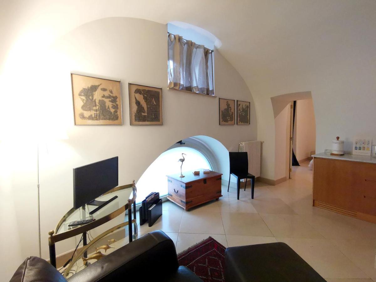 Scesa San Michele Apartment Bari Exterior photo
