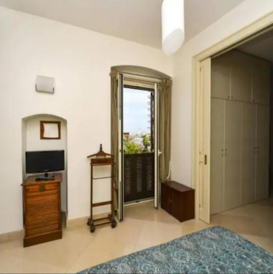 Scesa San Michele Apartment Bari Exterior photo