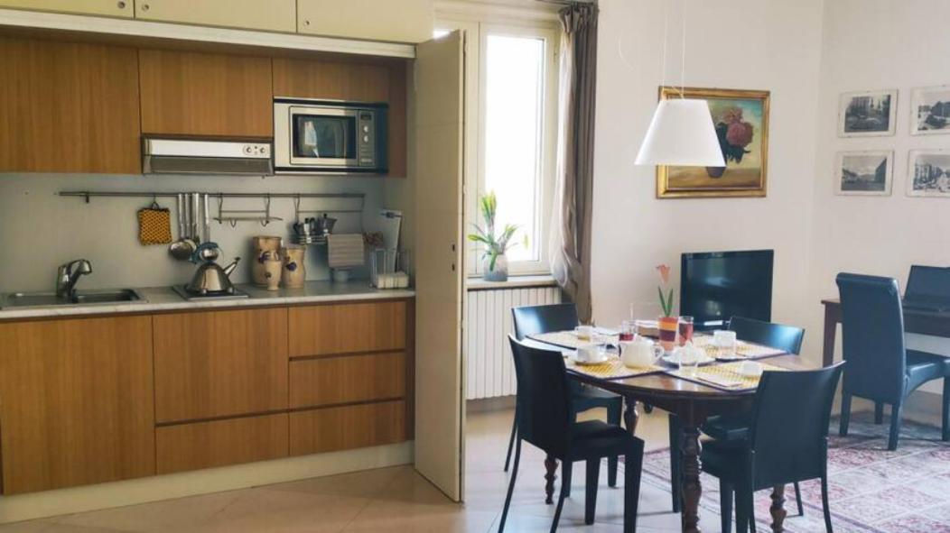 Scesa San Michele Apartment Bari Exterior photo