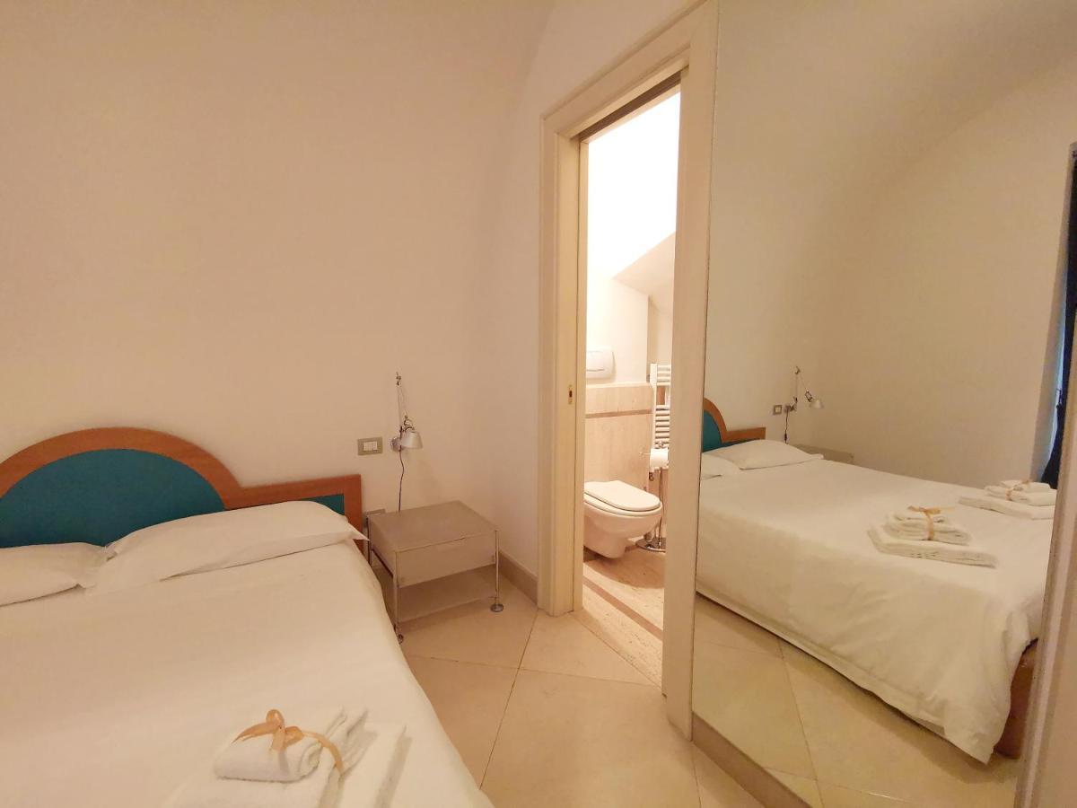 Scesa San Michele Apartment Bari Exterior photo