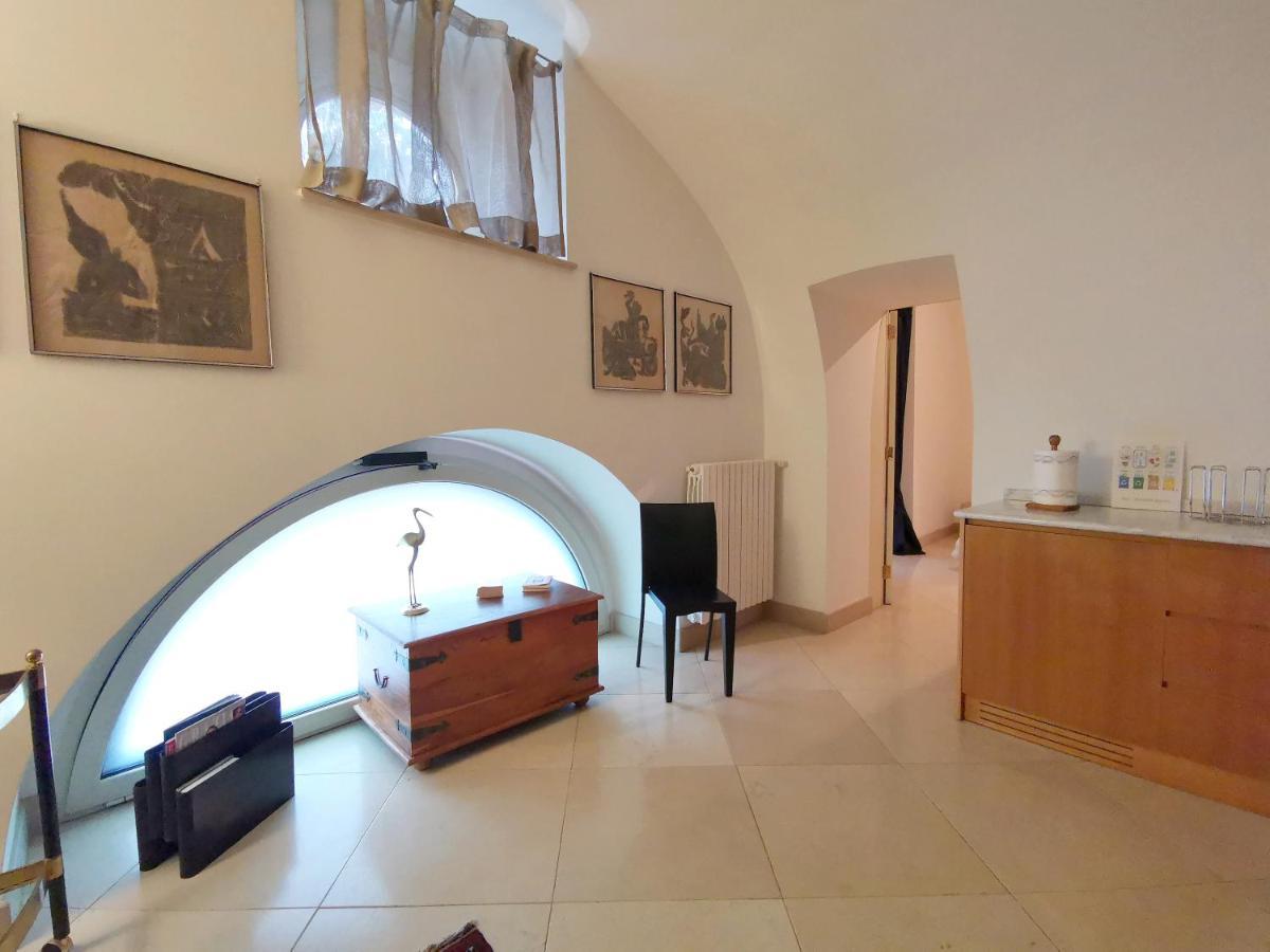 Scesa San Michele Apartment Bari Exterior photo
