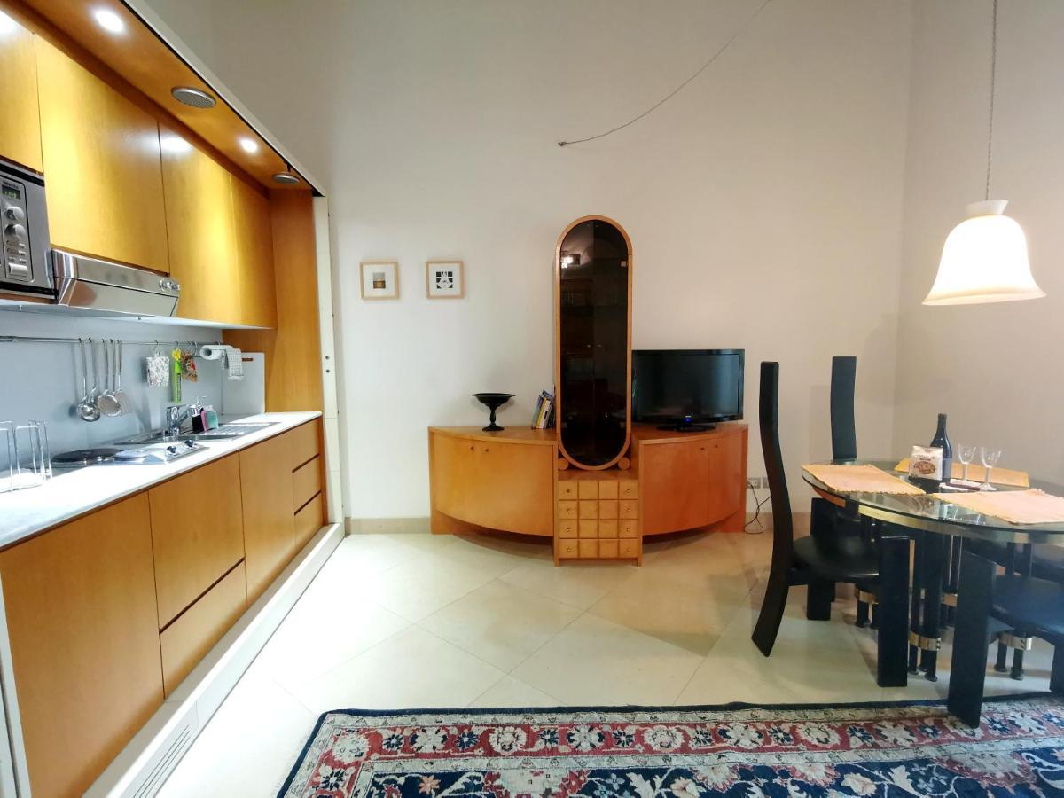 Scesa San Michele Apartment Bari Exterior photo